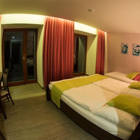 Hotel Slunny Dvur Jeseník Habitación foto