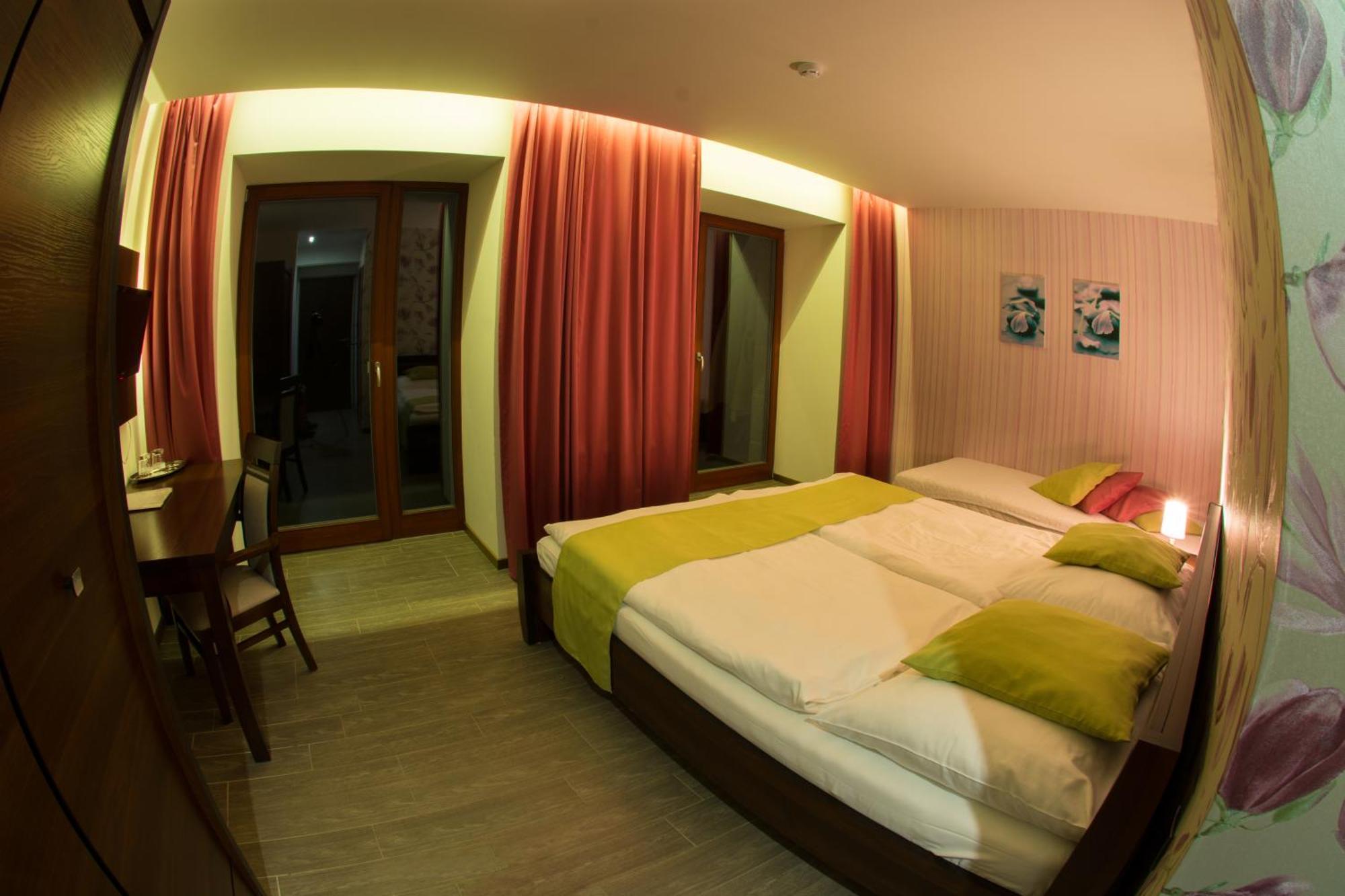 Hotel Slunny Dvur Jeseník Habitación foto